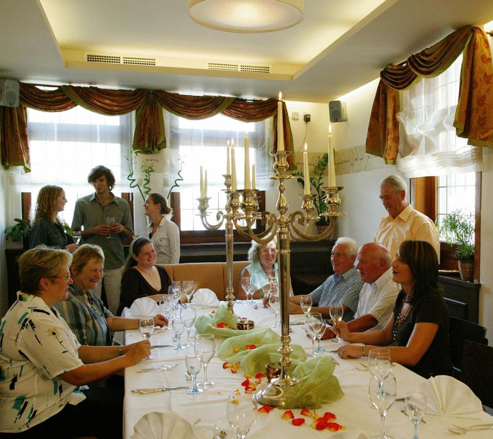 Hotel Restaurant Goldener Engel Heppenheim  Экстерьер фото